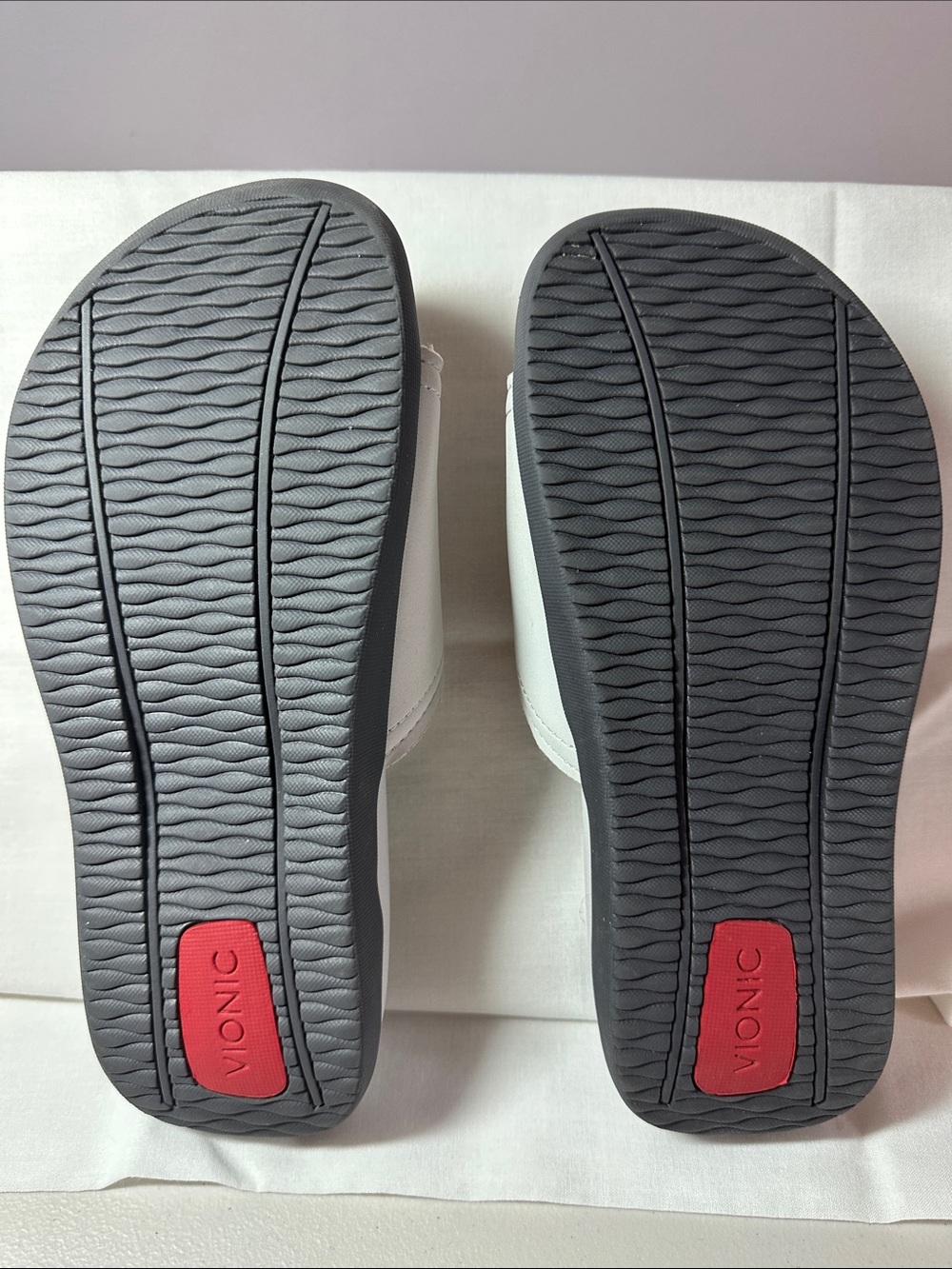 Vionic Light Gray Adjustable Slide Sandals
0001 - Picture 2 of 5